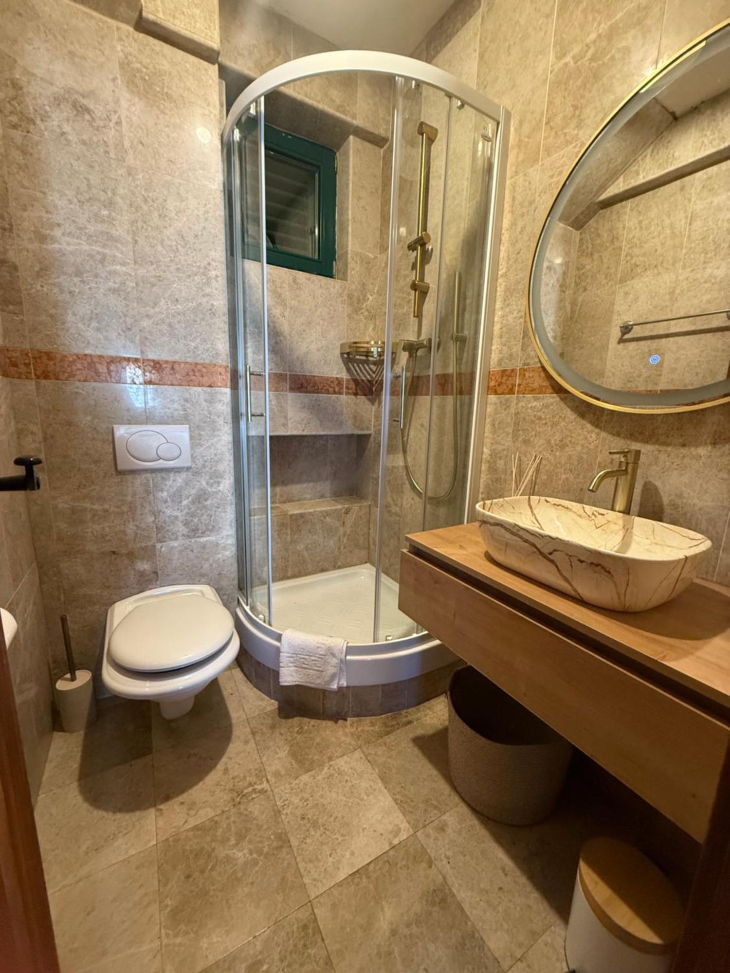 Skver Studio Apartments Herceg Novi Eksteriør billede